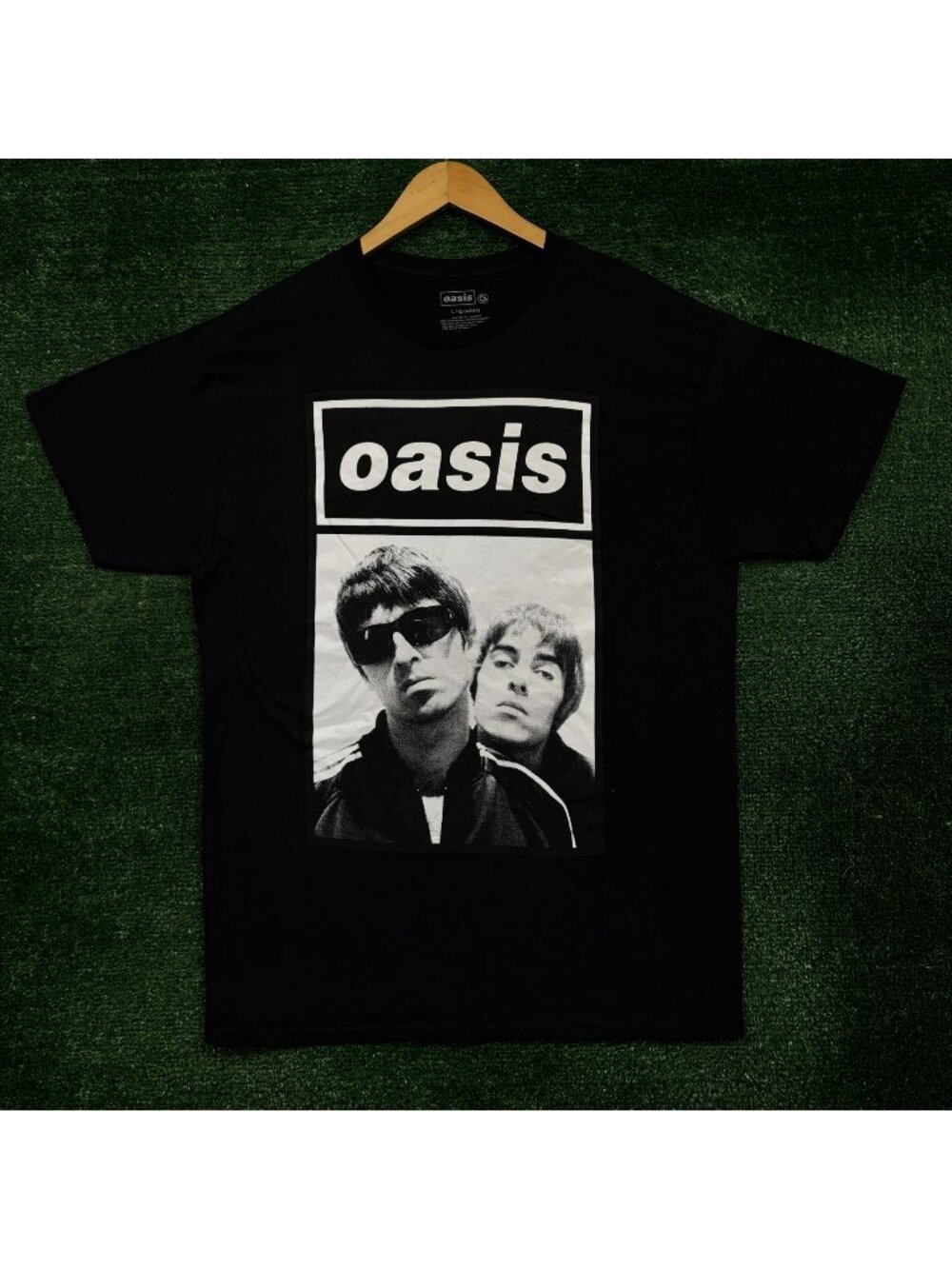 Oasis Noel & Liam Boxed Photo Rock Band T-Shirt Size Large